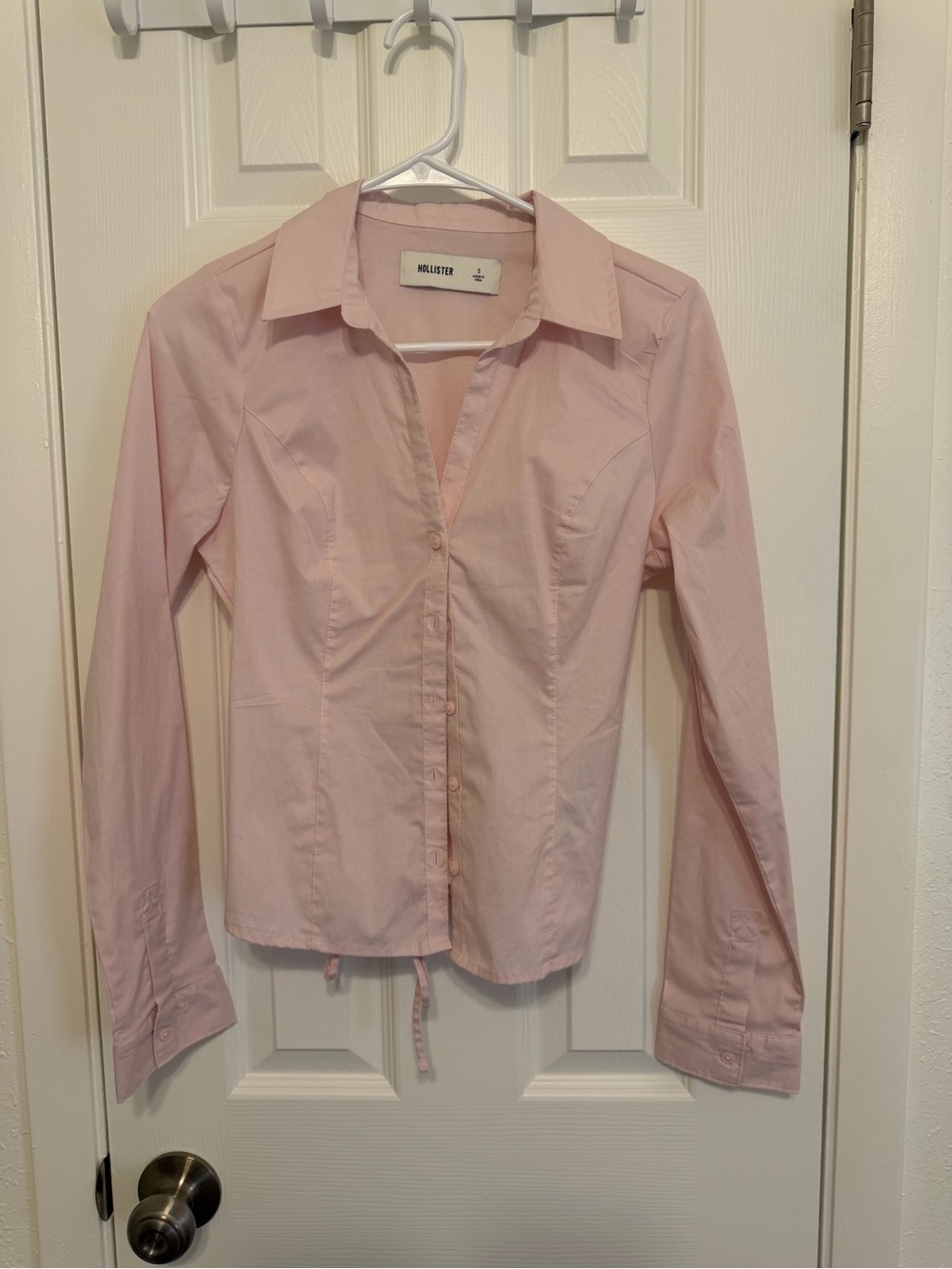Hollister Pale Pink Fitted Button-Front Shirt